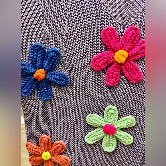 BiBi Trendy Daisy Knit Top by BiBi - Picture 3 of 9